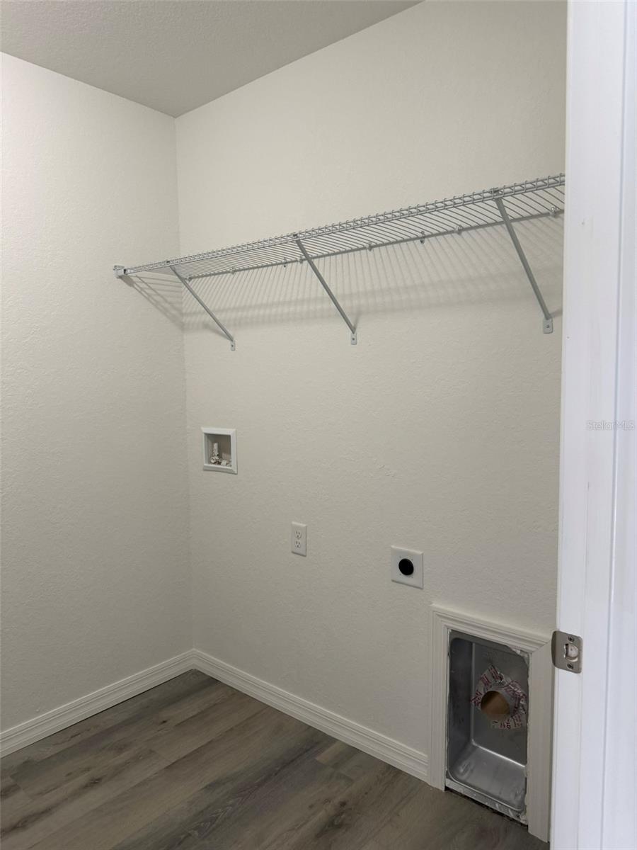 CITRUS SPGS UNIT 01 - Residential Lease