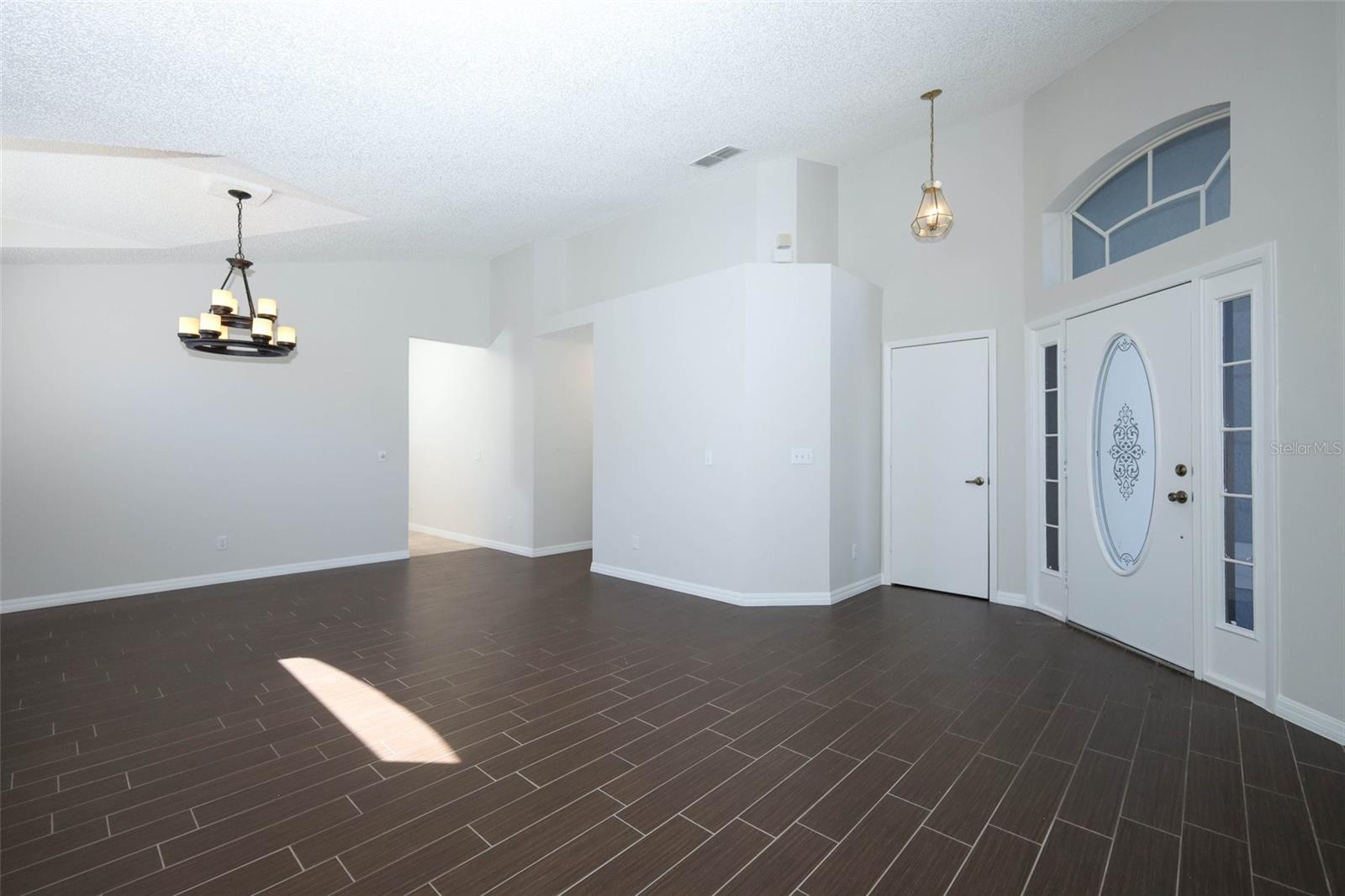 CHASE GROVES UNIT 5A - Residential