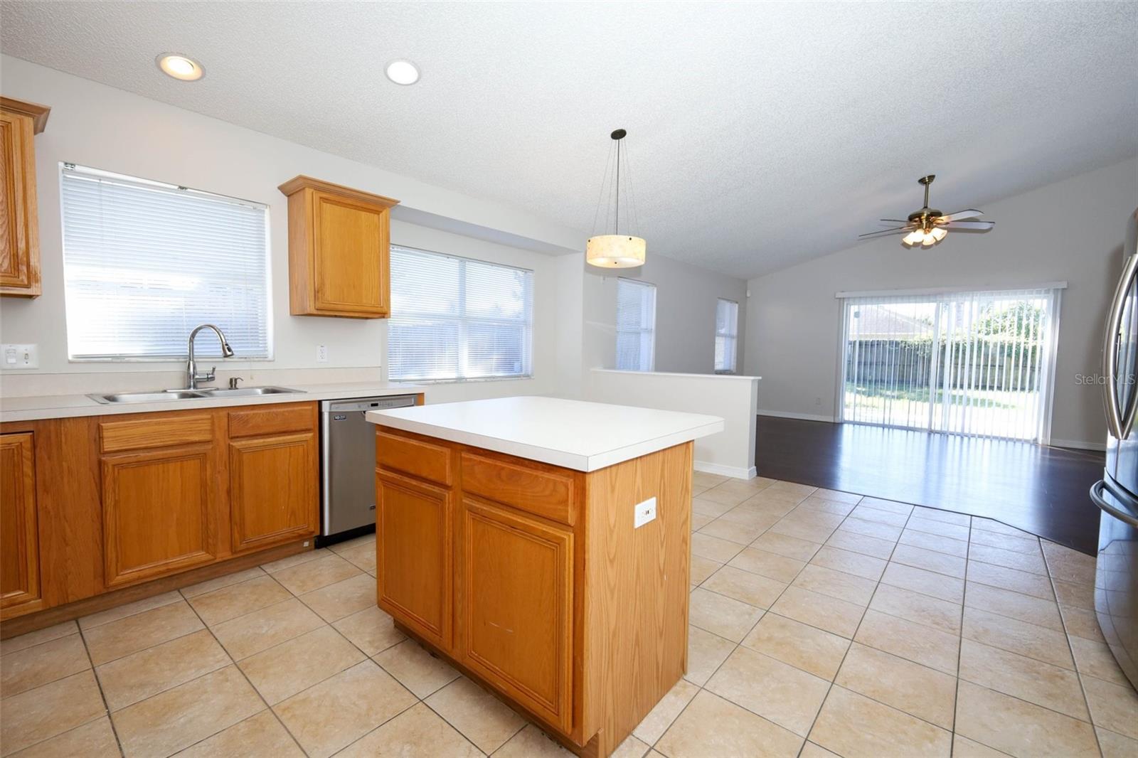 CHASE GROVES UNIT 5A - Residential