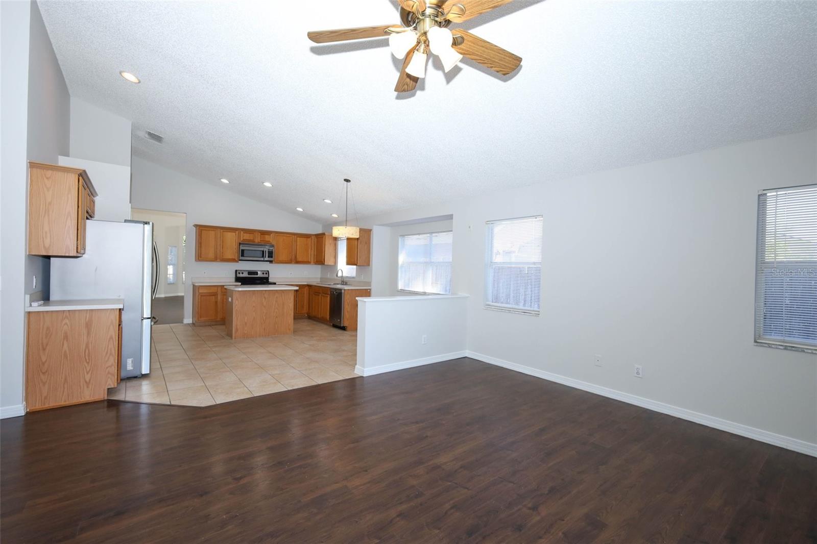 CHASE GROVES UNIT 5A - Residential