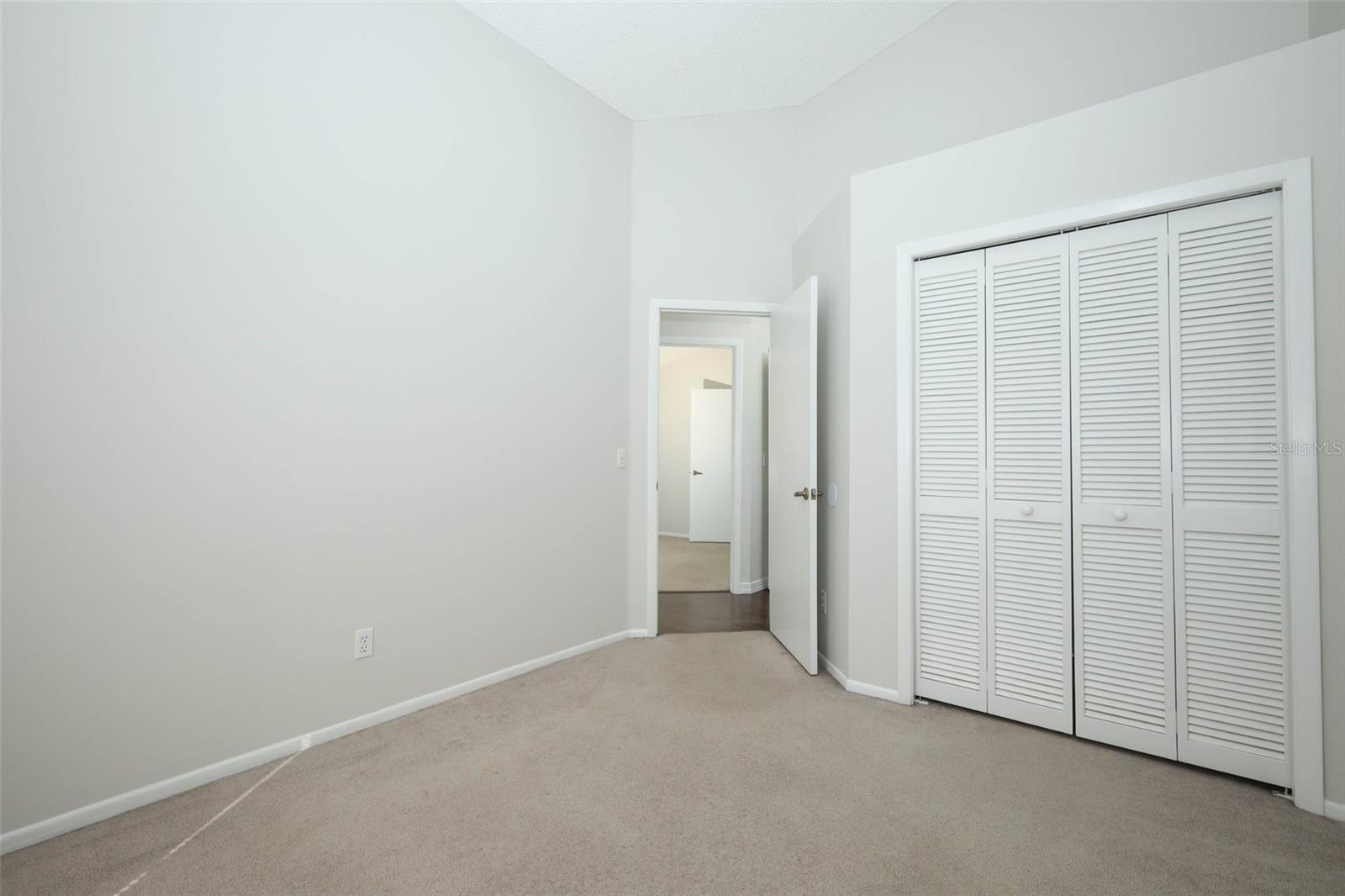 CHASE GROVES UNIT 5A - Residential