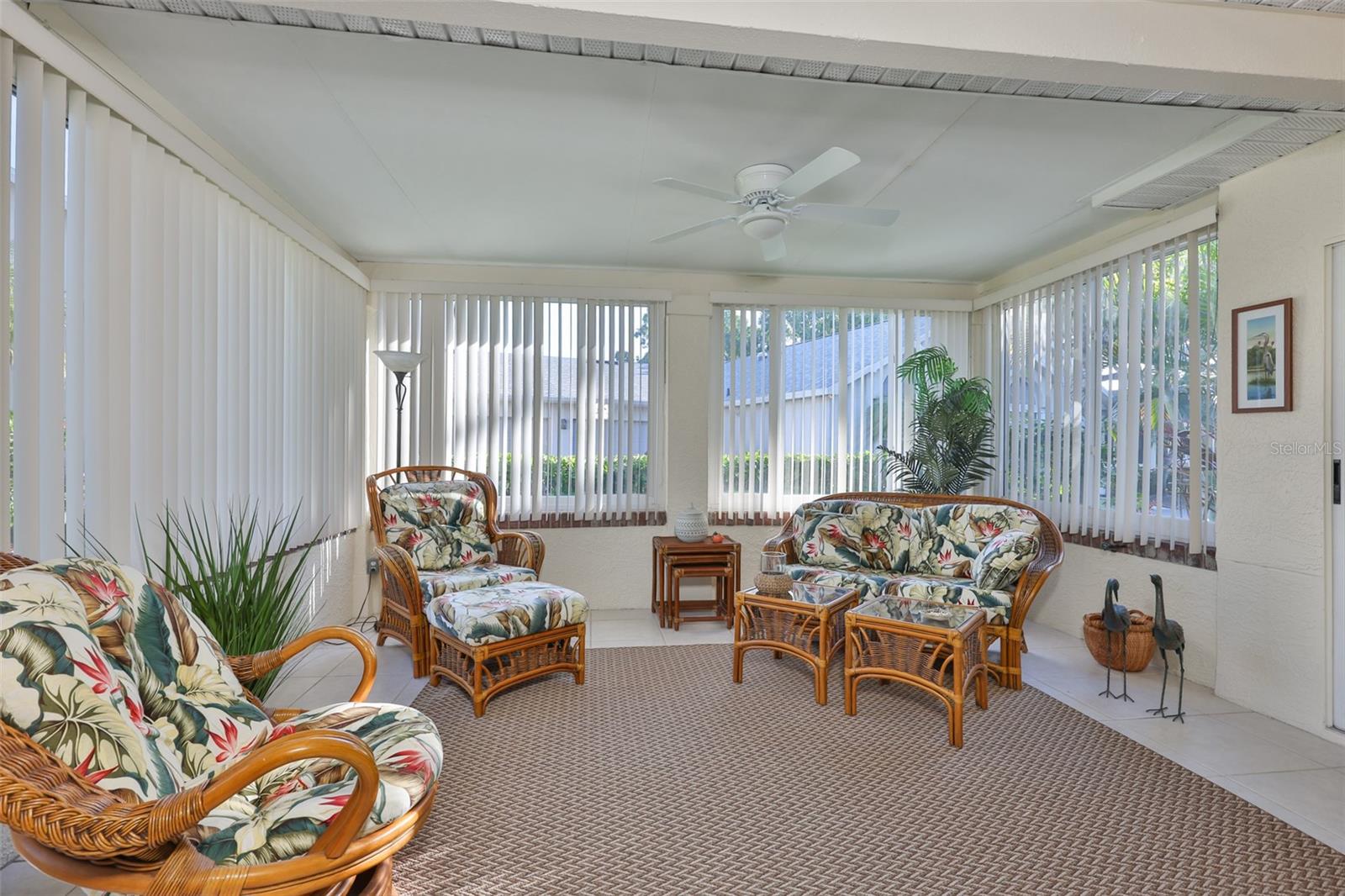 FAIRWAY PALMS A CONDO - Residential