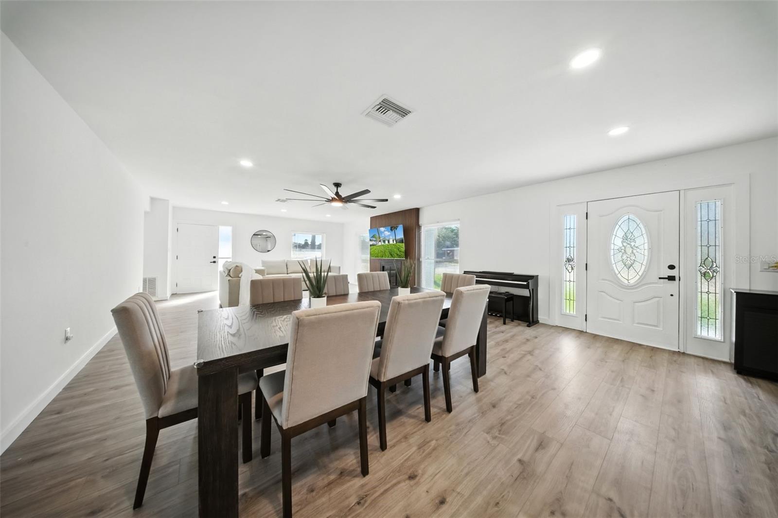 ST PETERSBURG BEACH NORTH UNIT 8 - Residential Lease