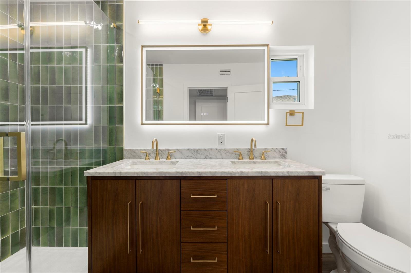 ST PETERSBURG BEACH NORTH UNIT 8 - Residential Lease