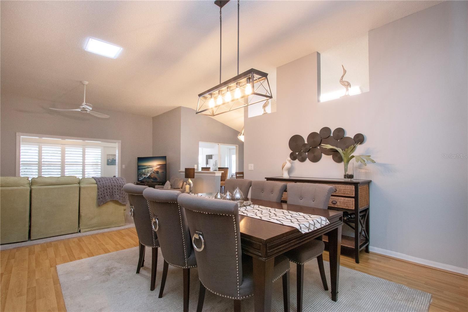 SOUTHAMPTON I CONDO - Residential