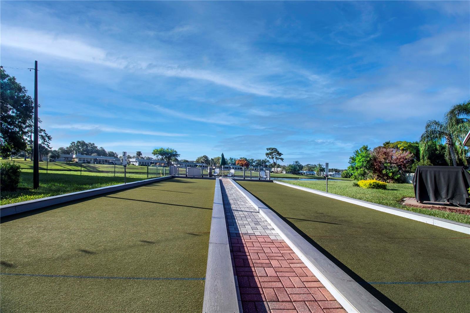 SOUTHAMPTON I CONDO - Residential