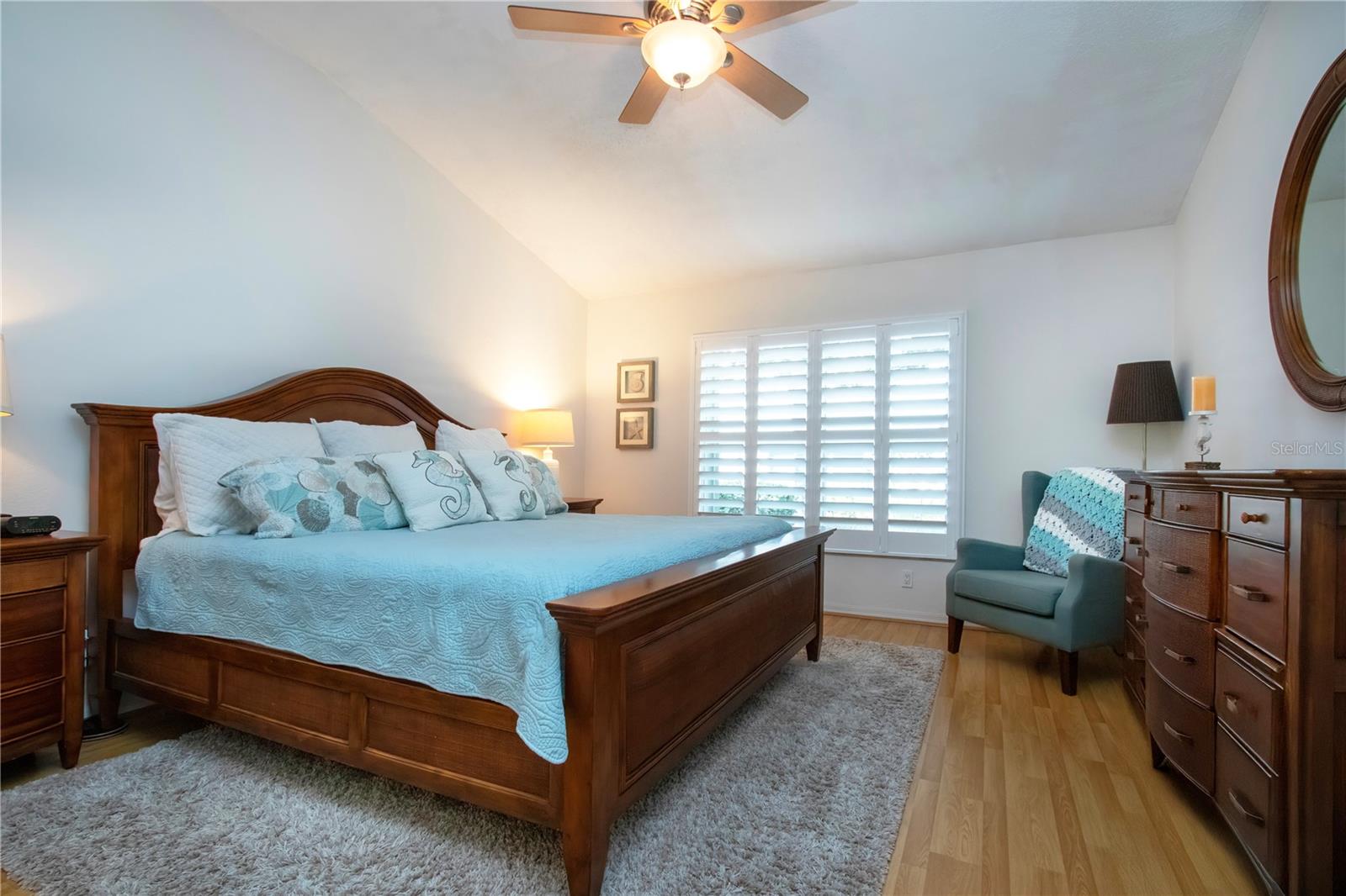 SOUTHAMPTON I CONDO - Residential