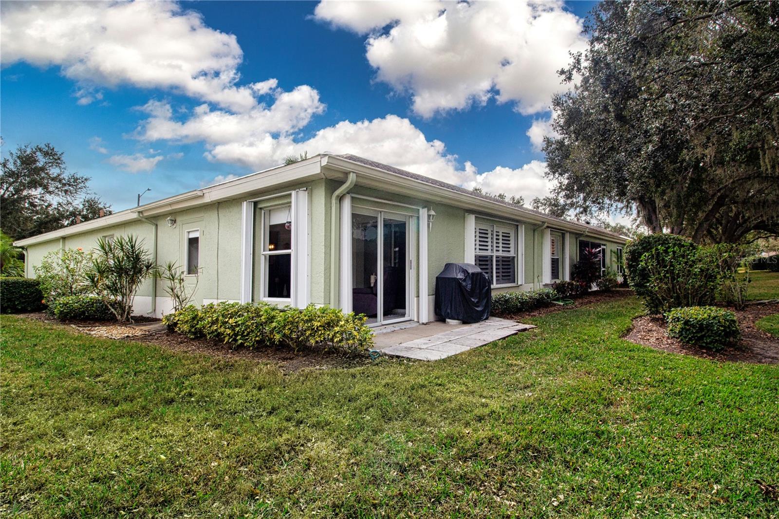 SOUTHAMPTON I CONDO - Residential