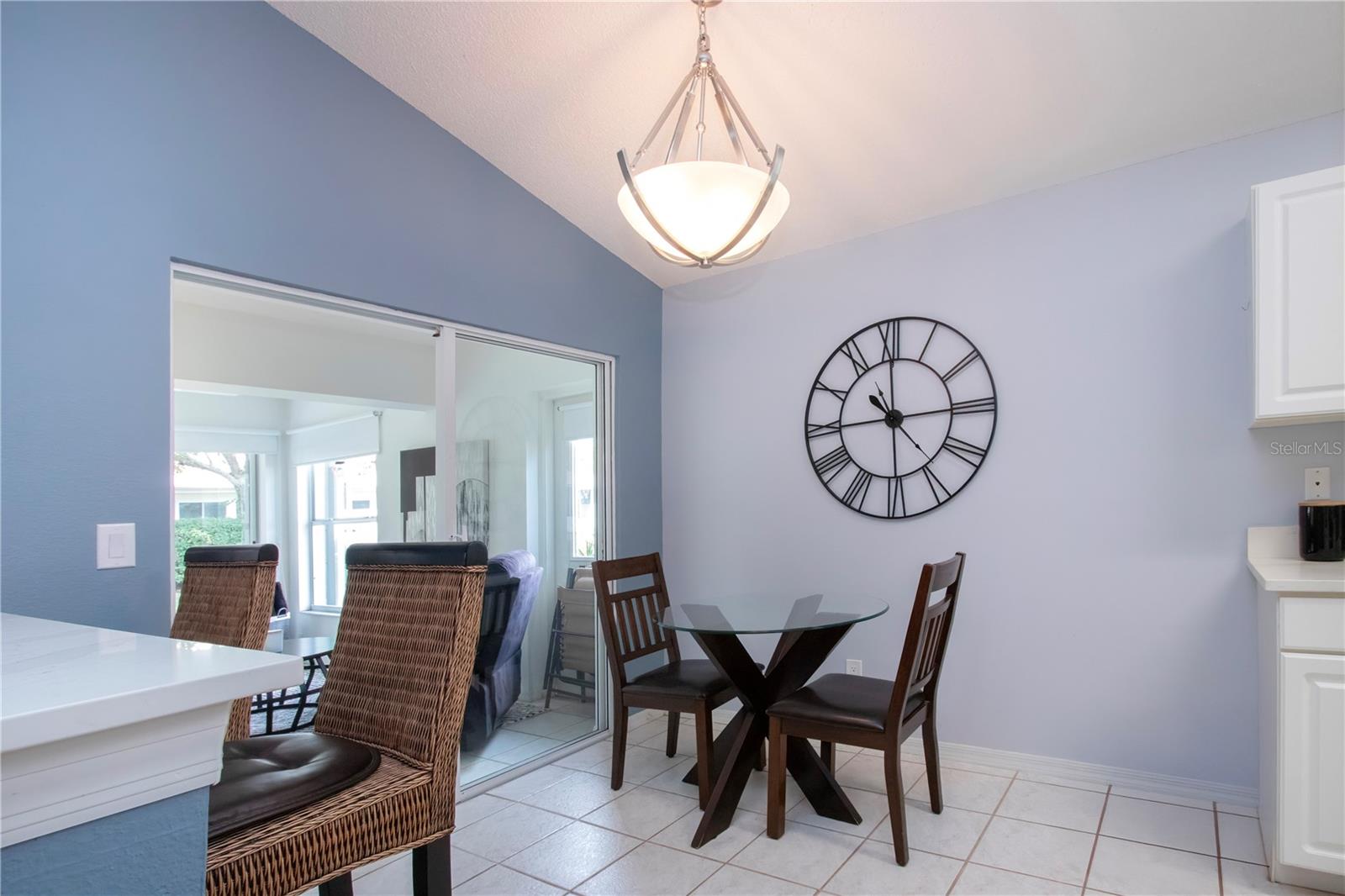 SOUTHAMPTON I CONDO - Residential