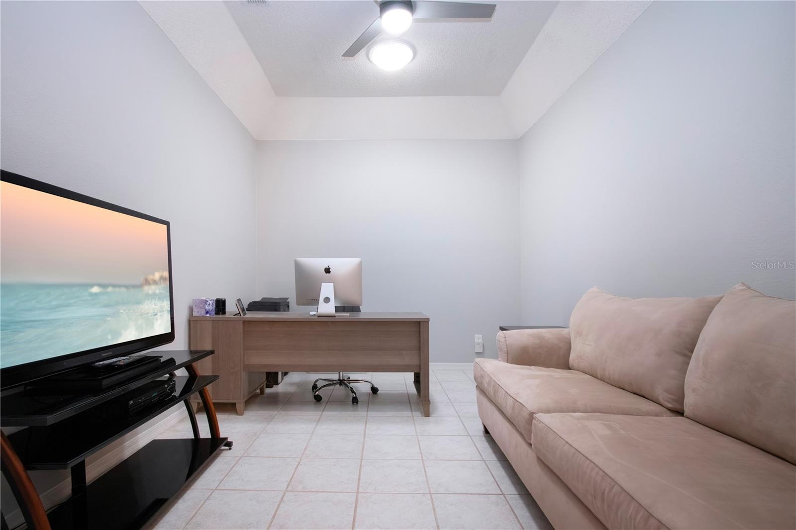 SOUTHAMPTON I CONDO - Residential