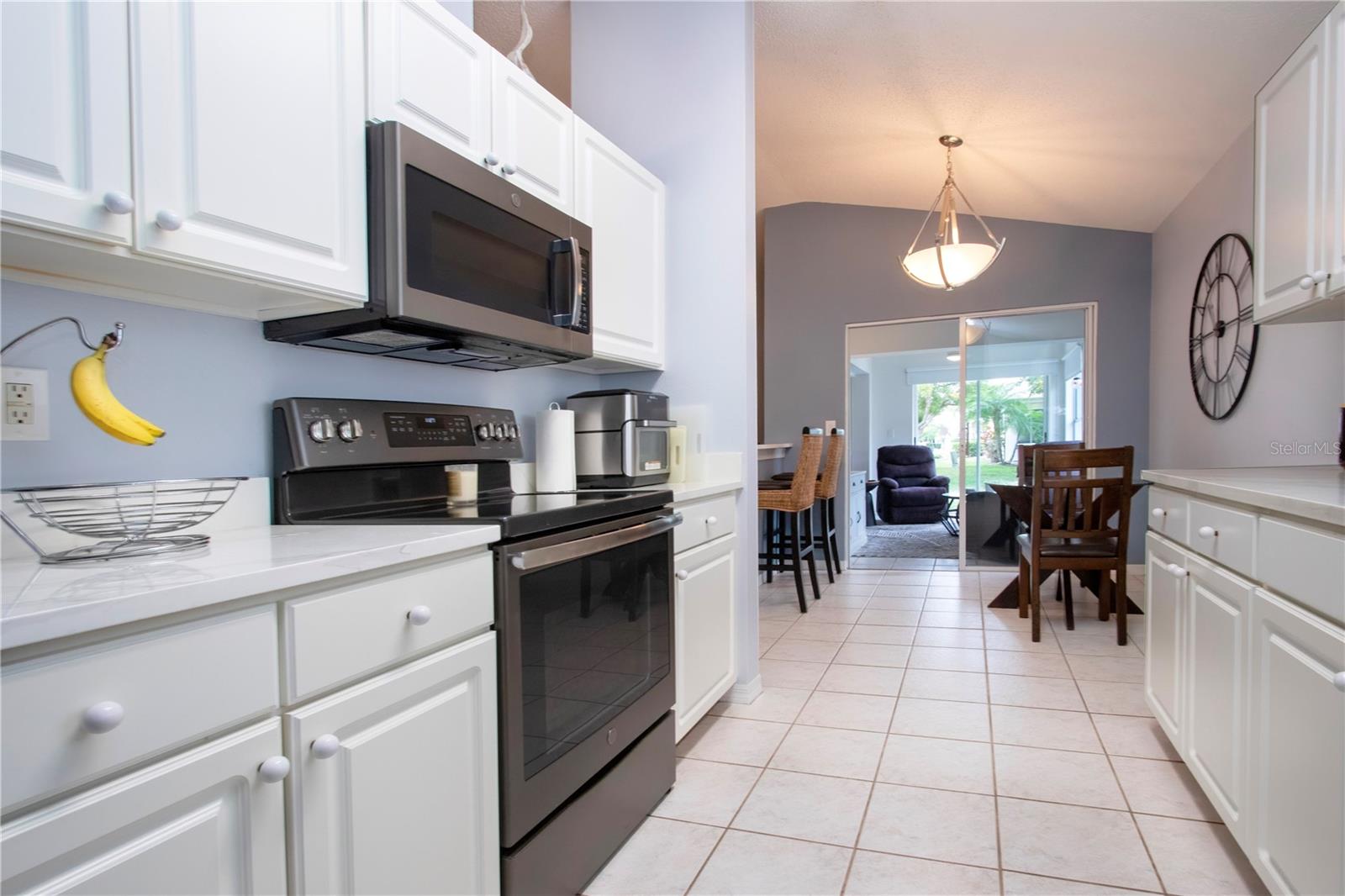 SOUTHAMPTON I CONDO - Residential