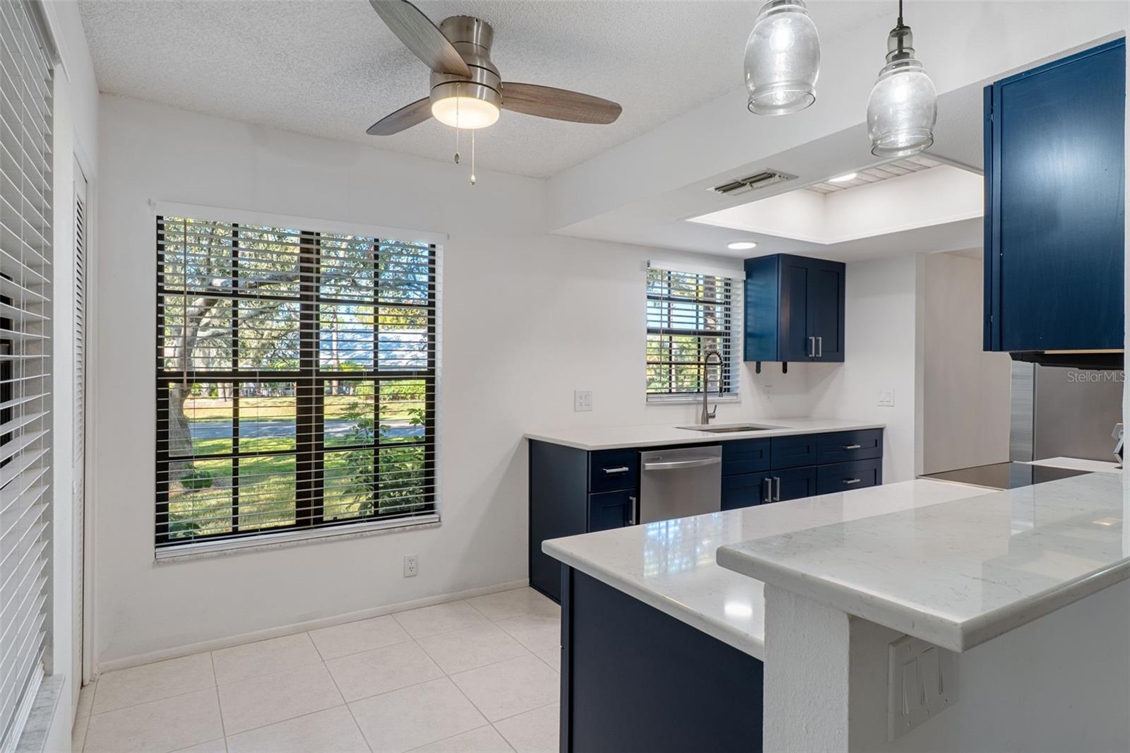 TMBR PINES PN GR VL - Residential