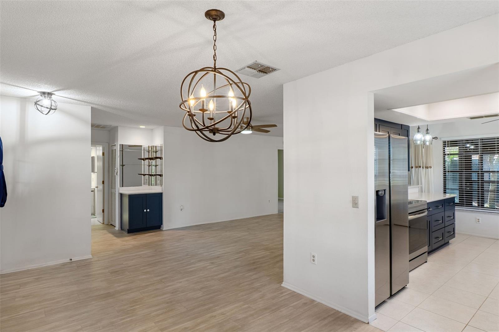 TMBR PINES PN GR VL - Residential