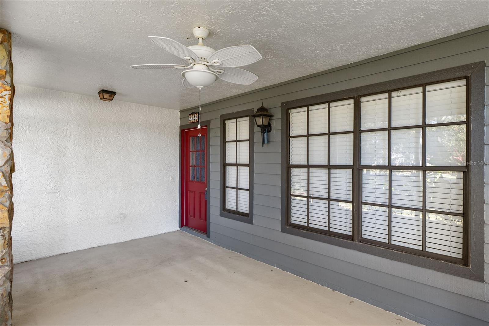 TMBR PINES PN GR VL - Residential