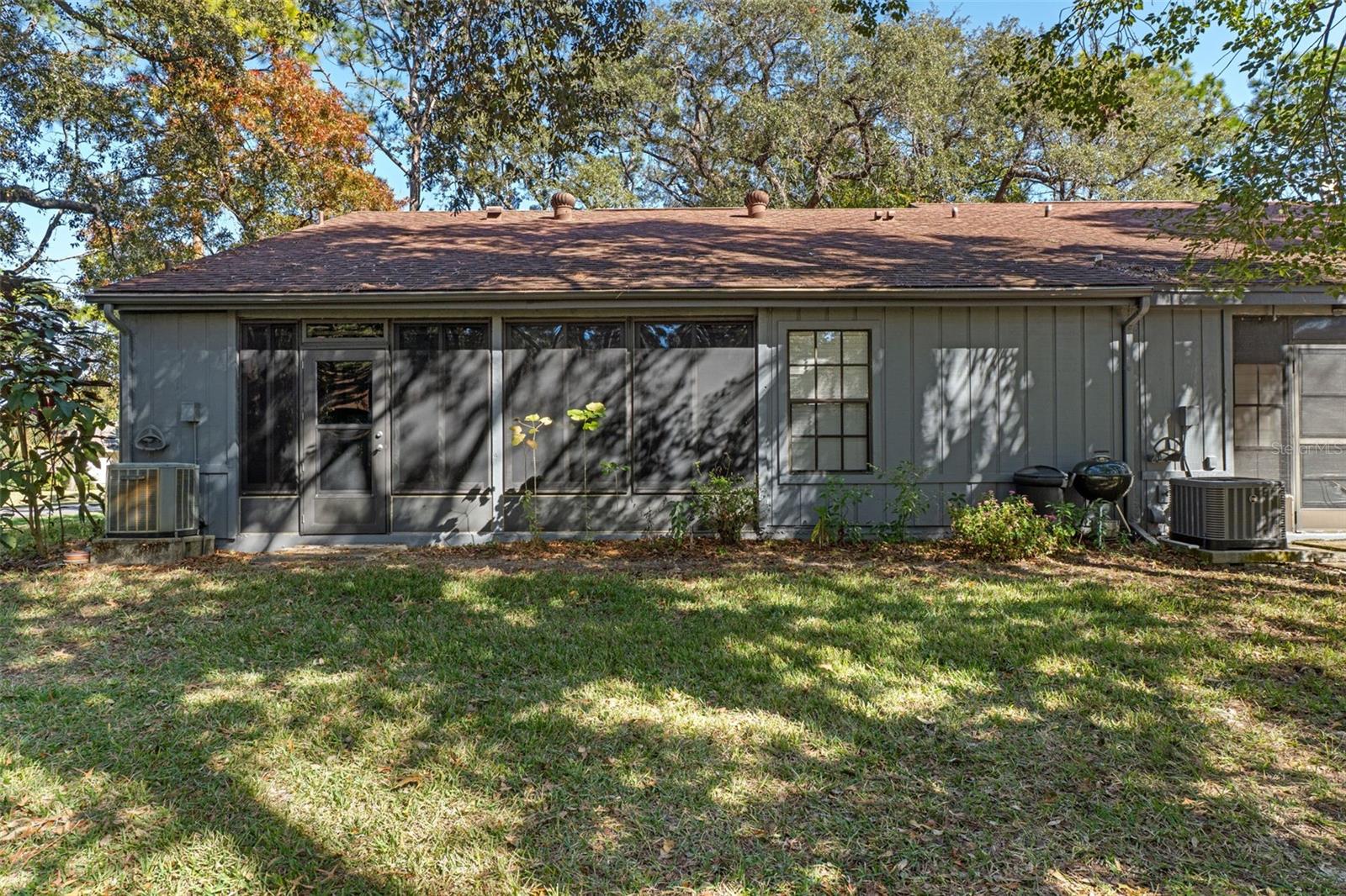 TMBR PINES PN GR VL - Residential