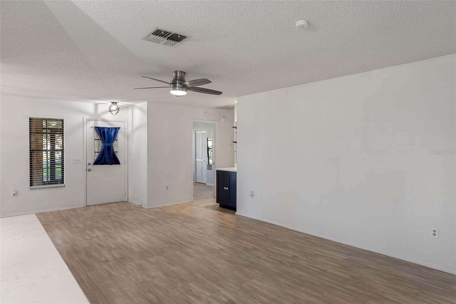 TMBR PINES PN GR VL - Residential