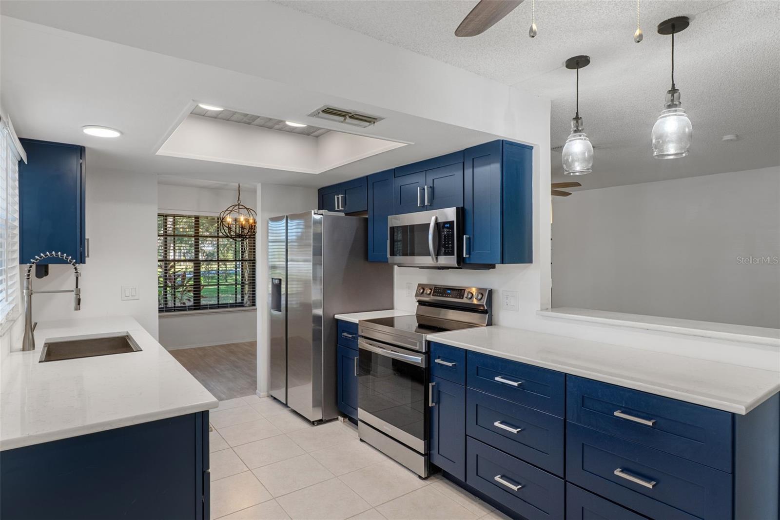 TMBR PINES PN GR VL - Residential