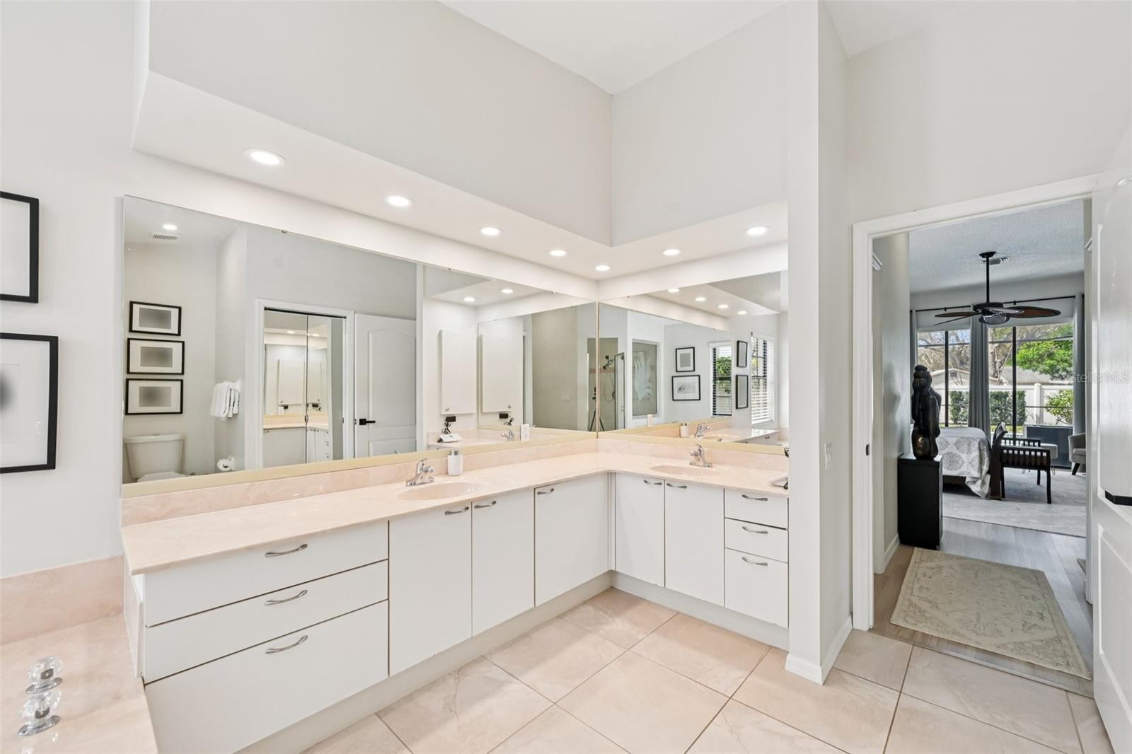 SOUTHFIELD - Residential