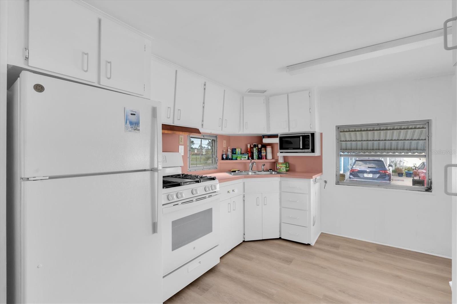 EAGLES NEST MOBILE HOME PARK UNREC - Residential