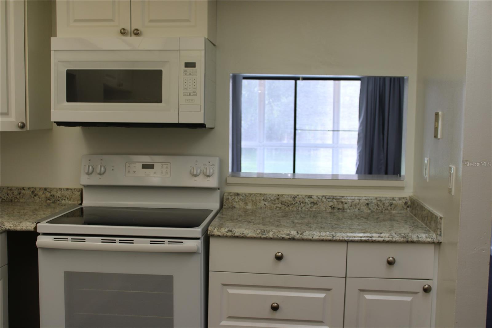 LAKE WALES VILLAGE CONDO - Residential