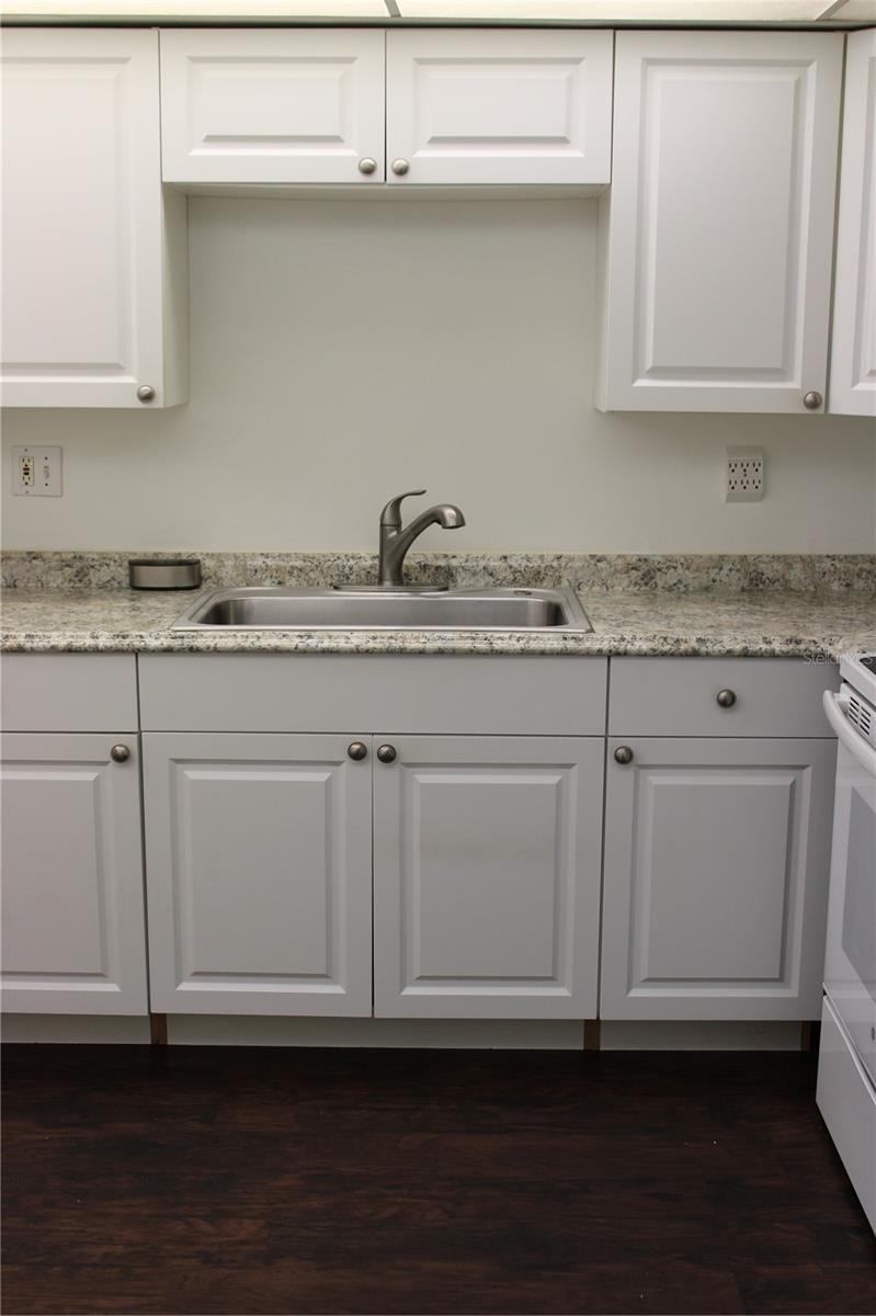 LAKE WALES VILLAGE CONDO - Residential