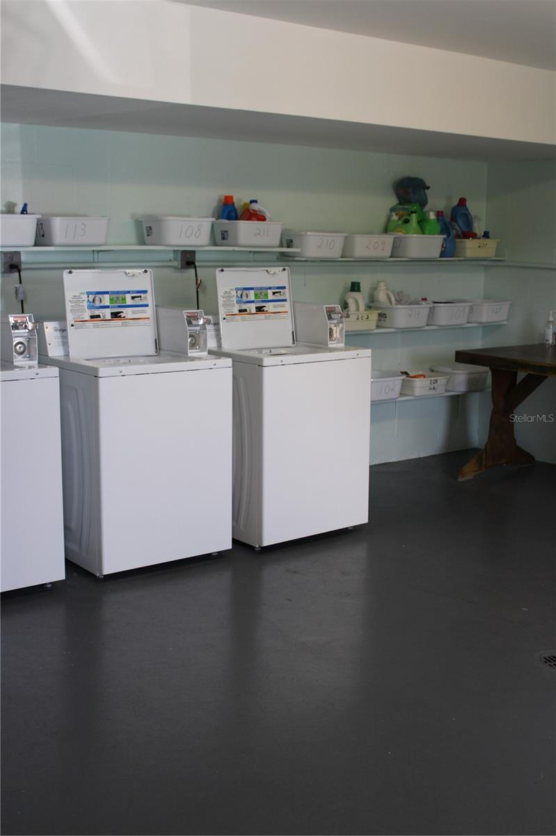 LAKE WALES VILLAGE CONDO - Residential