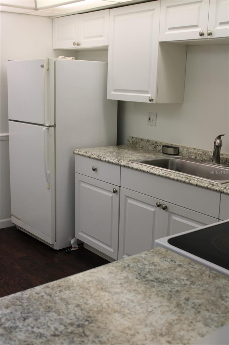 LAKE WALES VILLAGE CONDO - Residential