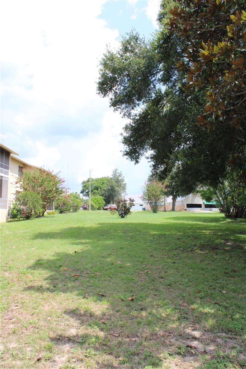 LAKE WALES VILLAGE CONDO - Residential