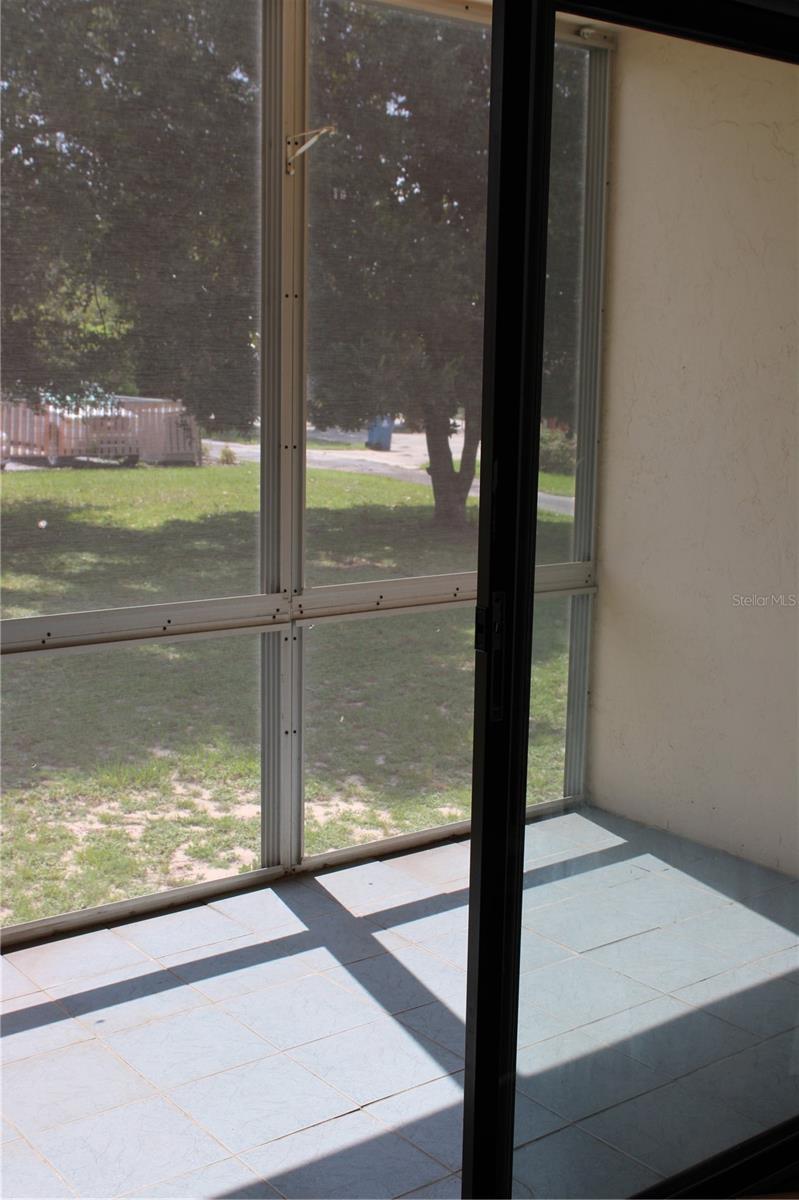 LAKE WALES VILLAGE CONDO - Residential