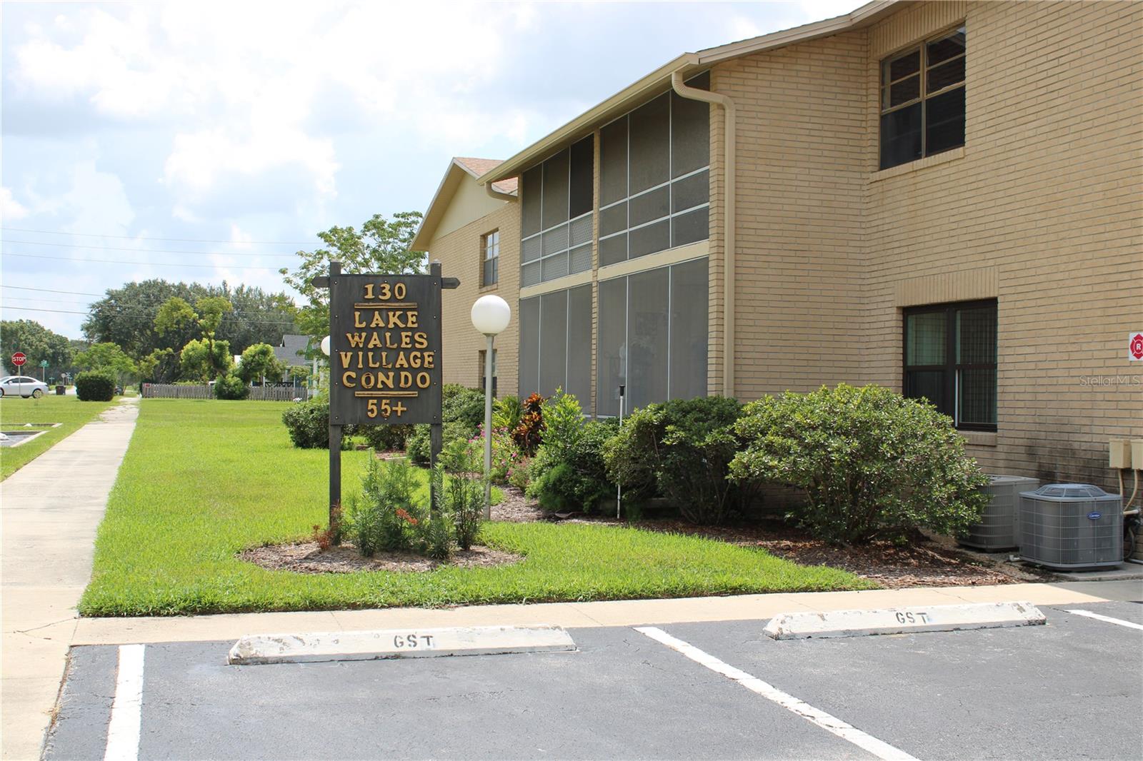 LAKE WALES VILLAGE CONDO - Residential