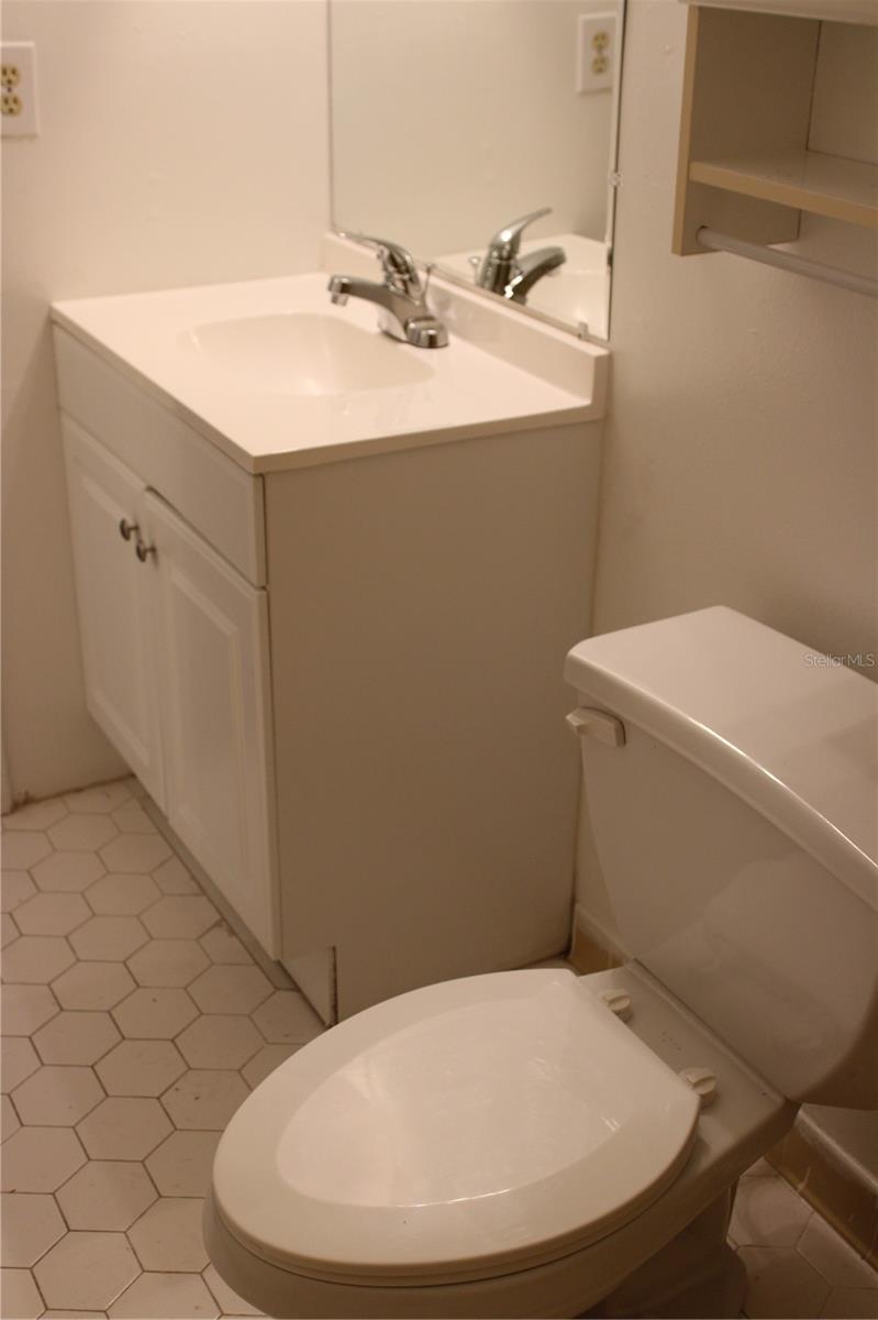 LAKE WALES VILLAGE CONDO - Residential