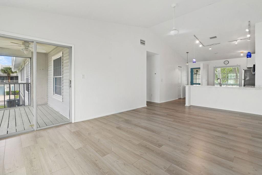 SUN KETCH CONDO - Residential