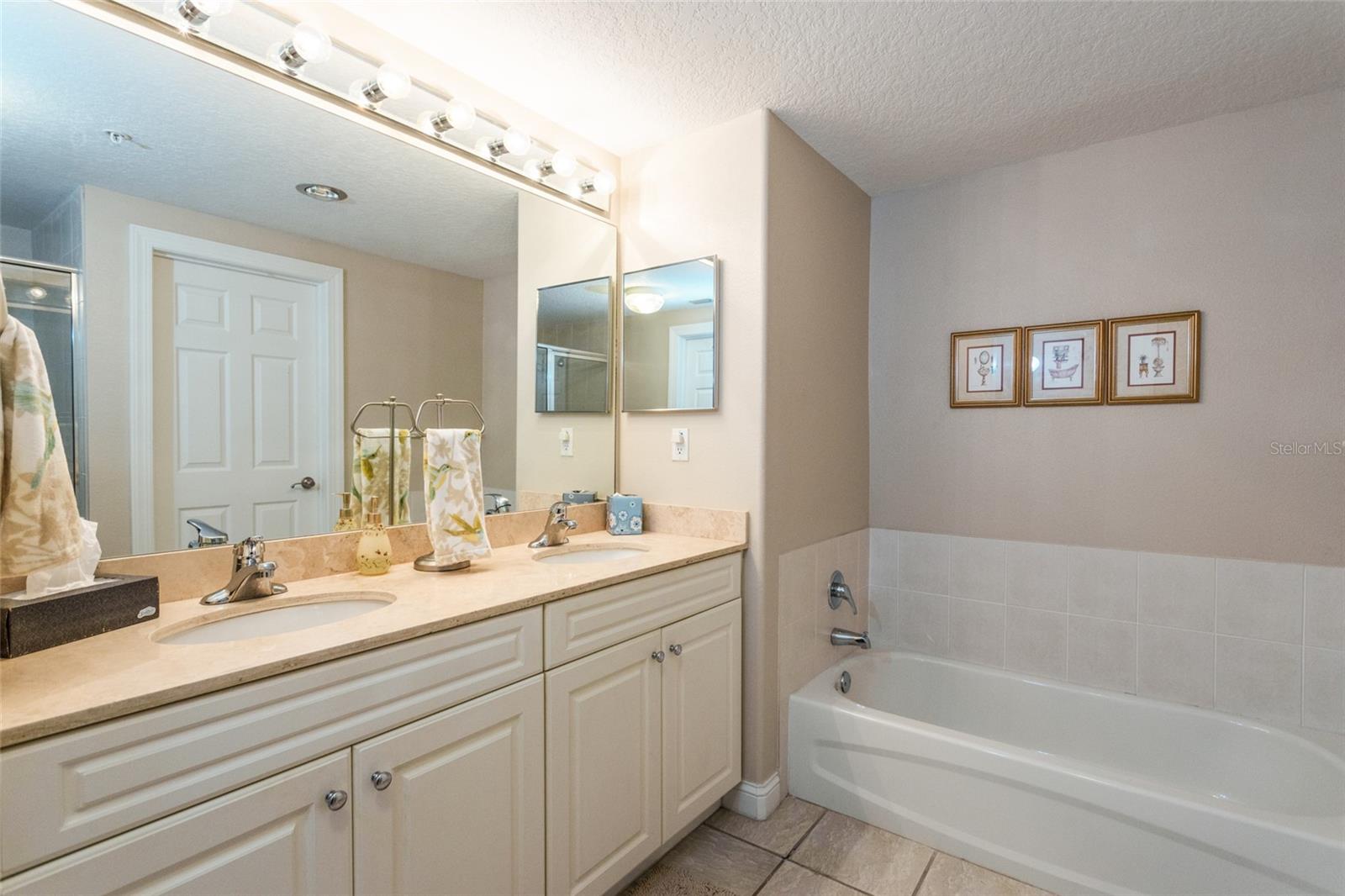 SURF CLUB 03 CONDO - Residential Lease