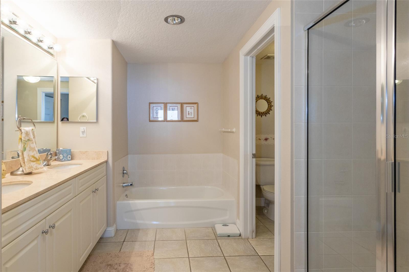 SURF CLUB 03 CONDO - Residential Lease