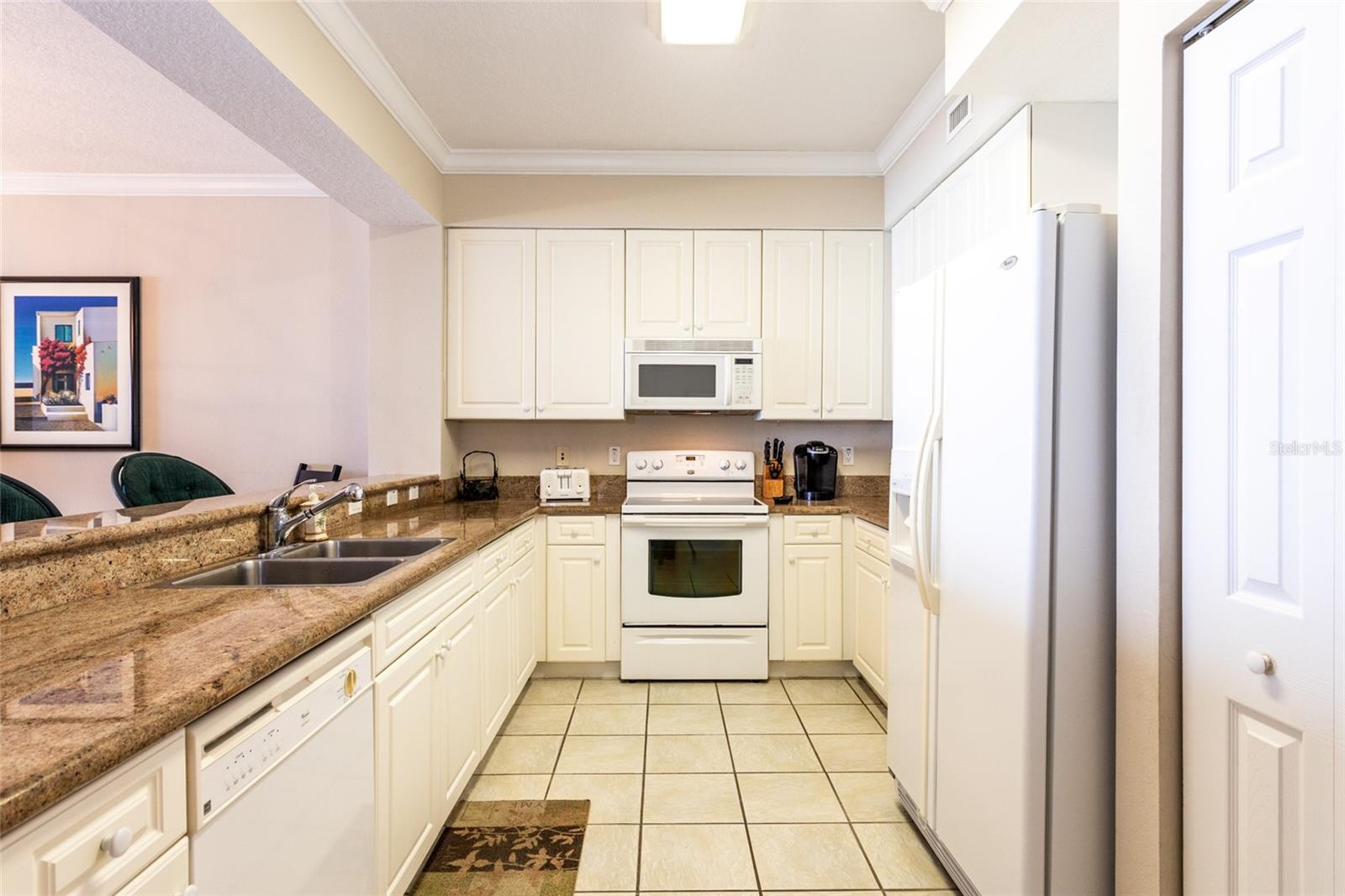 SURF CLUB 03 CONDO - Residential Lease