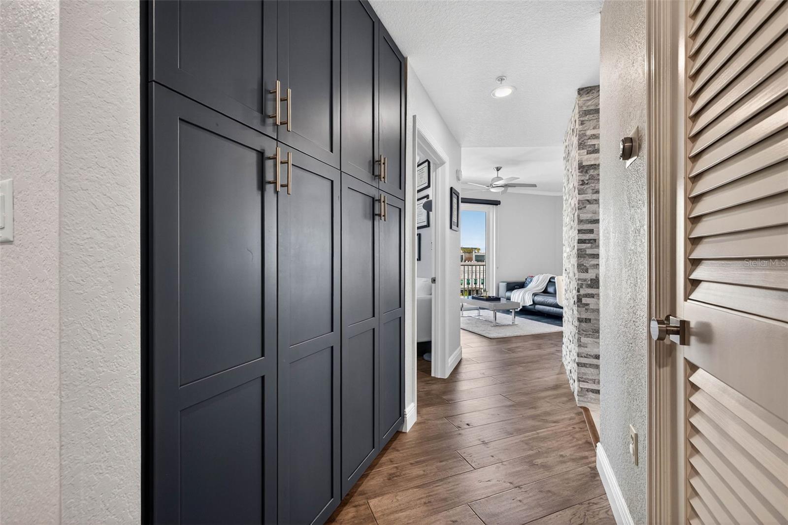 700 S HARBOUR ISLAND BOULEVARD 519