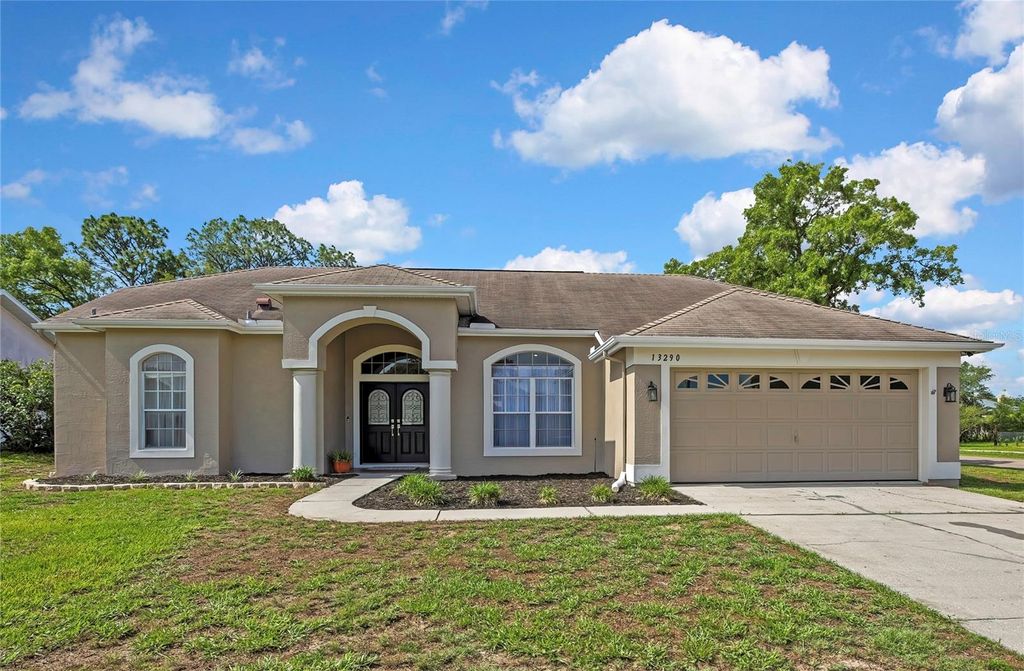 Photo of 13290 Don Loop, Spring Hill, FL 34609 (MLS # O6411154)