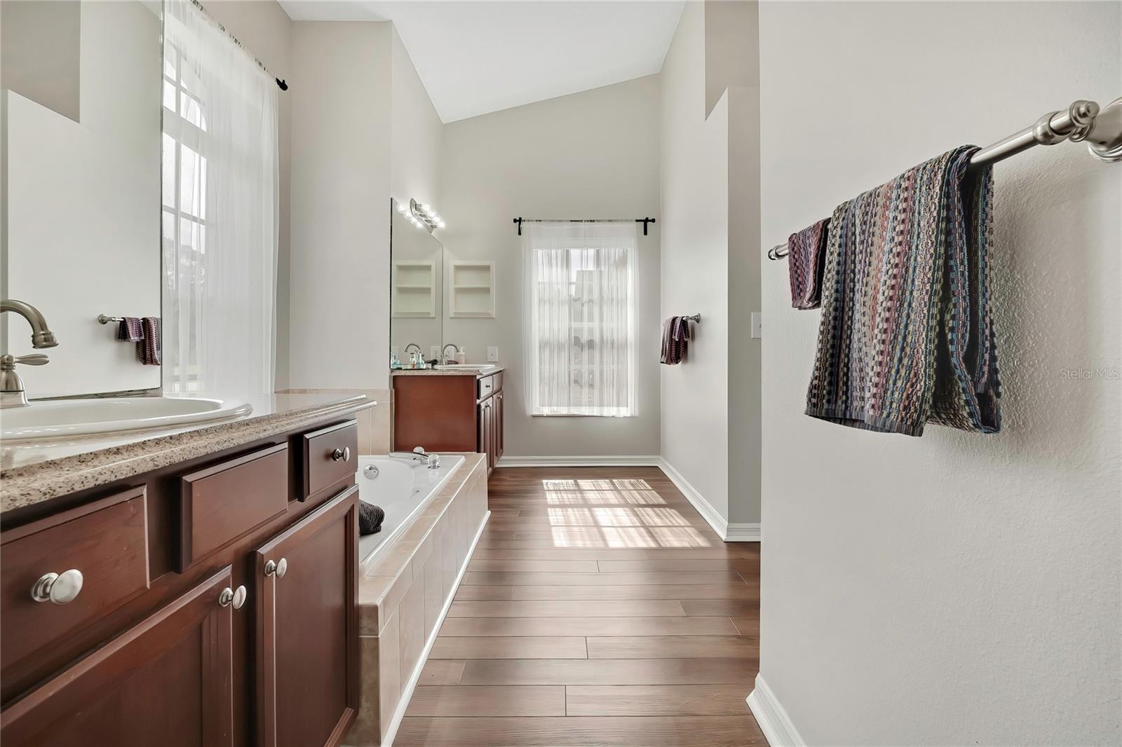 AMBER WOODS PH III - Residential