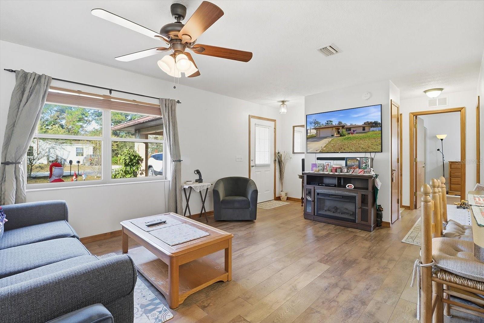 LUCKY HILLS UNREC SUB - Residential