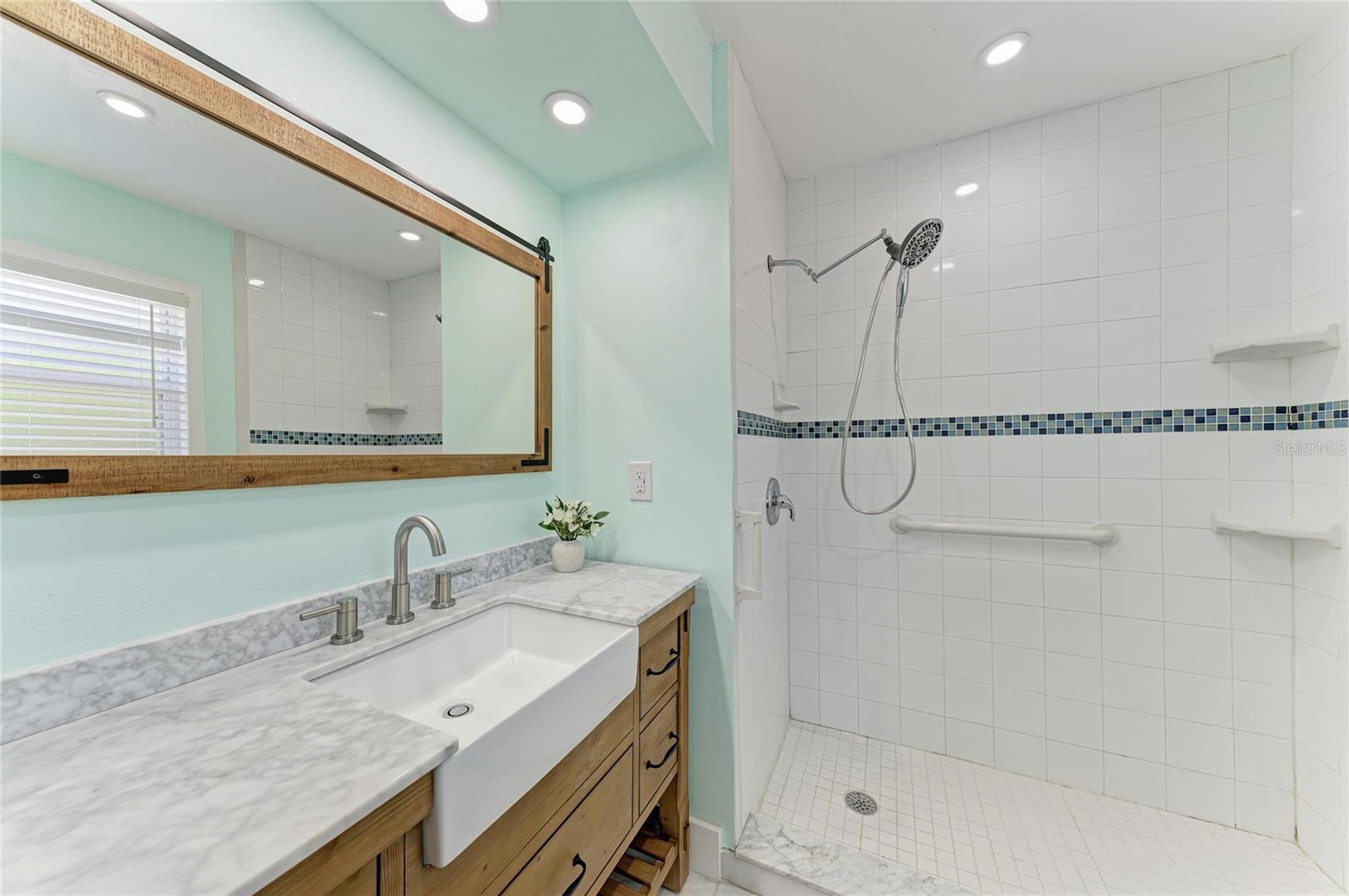 MANATI SHORES SECOND ADD - Residential