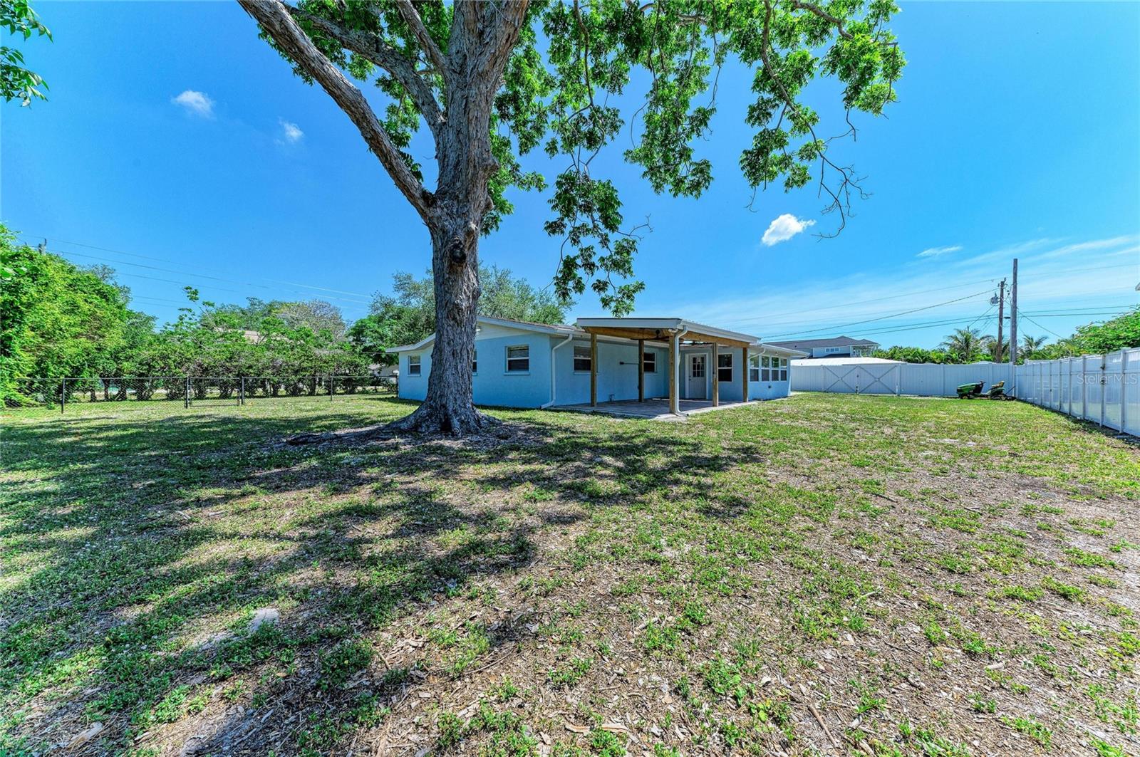 MANATI SHORES SECOND ADD - Residential