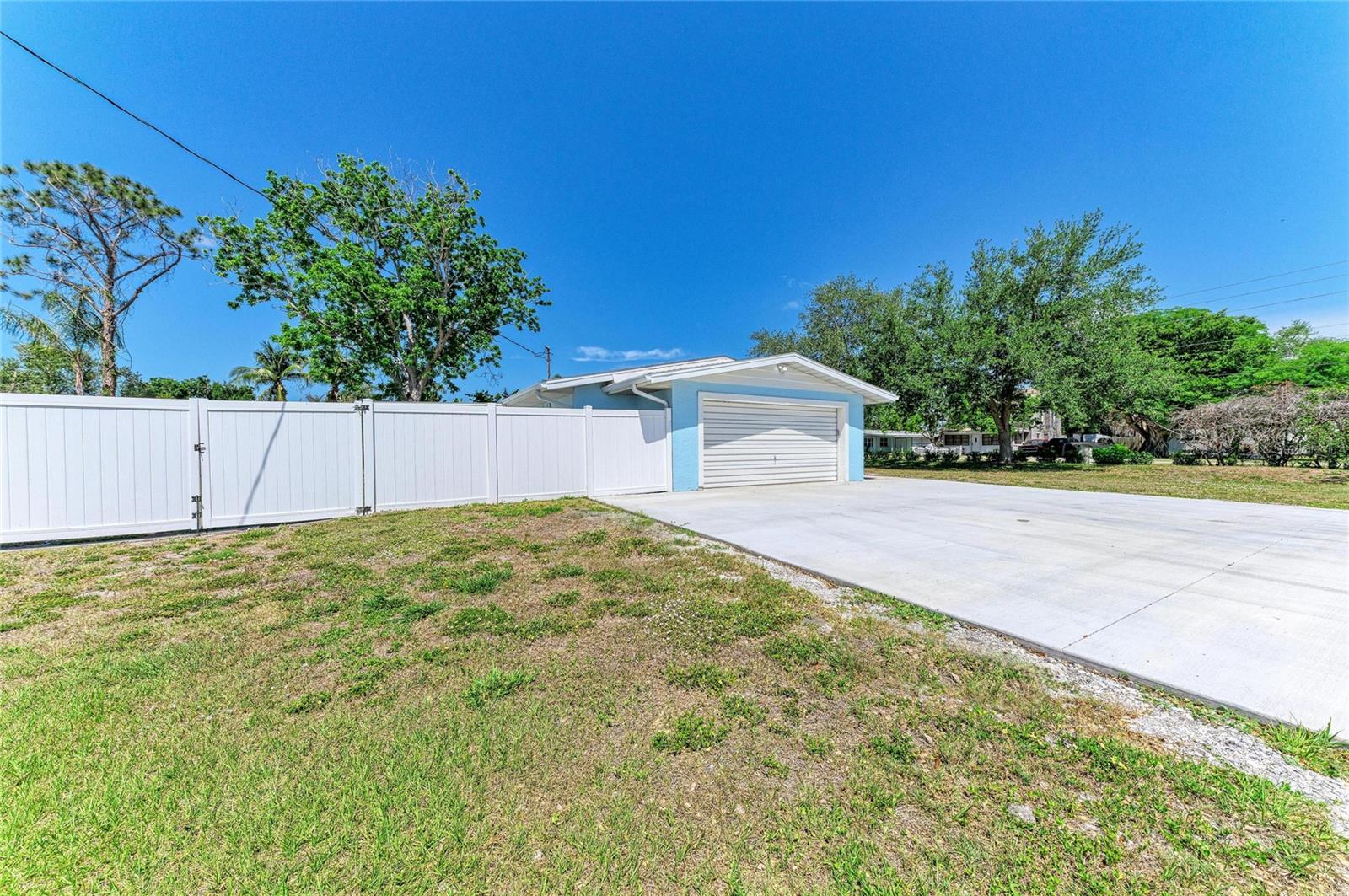 MANATI SHORES SECOND ADD - Residential
