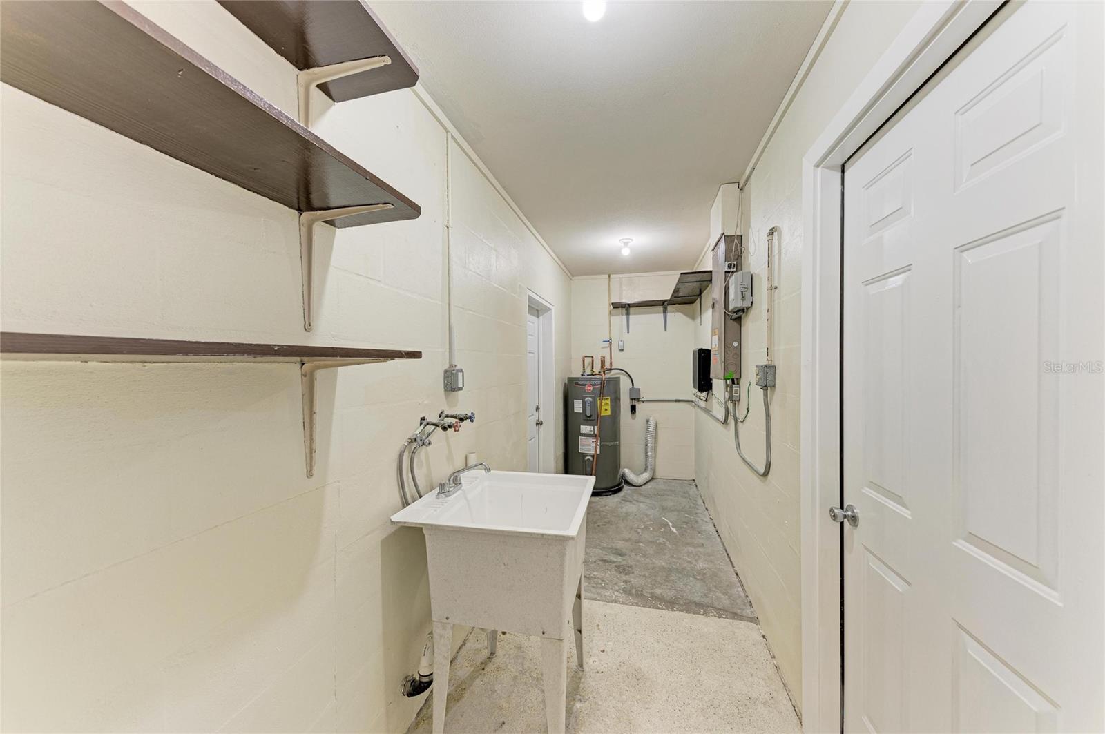 MANATI SHORES SECOND ADD - Residential