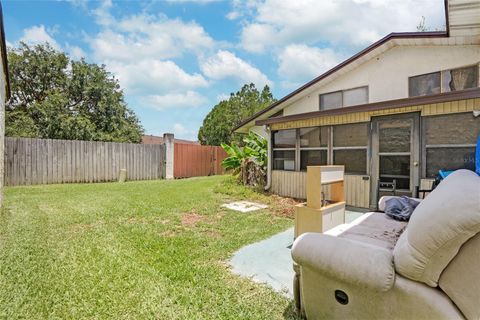 A home in WINTER HAVEN