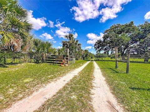 Tiny photo for 12611 NE 36th Avenue, Anthony, FL 32617 (MLS # O6353666)