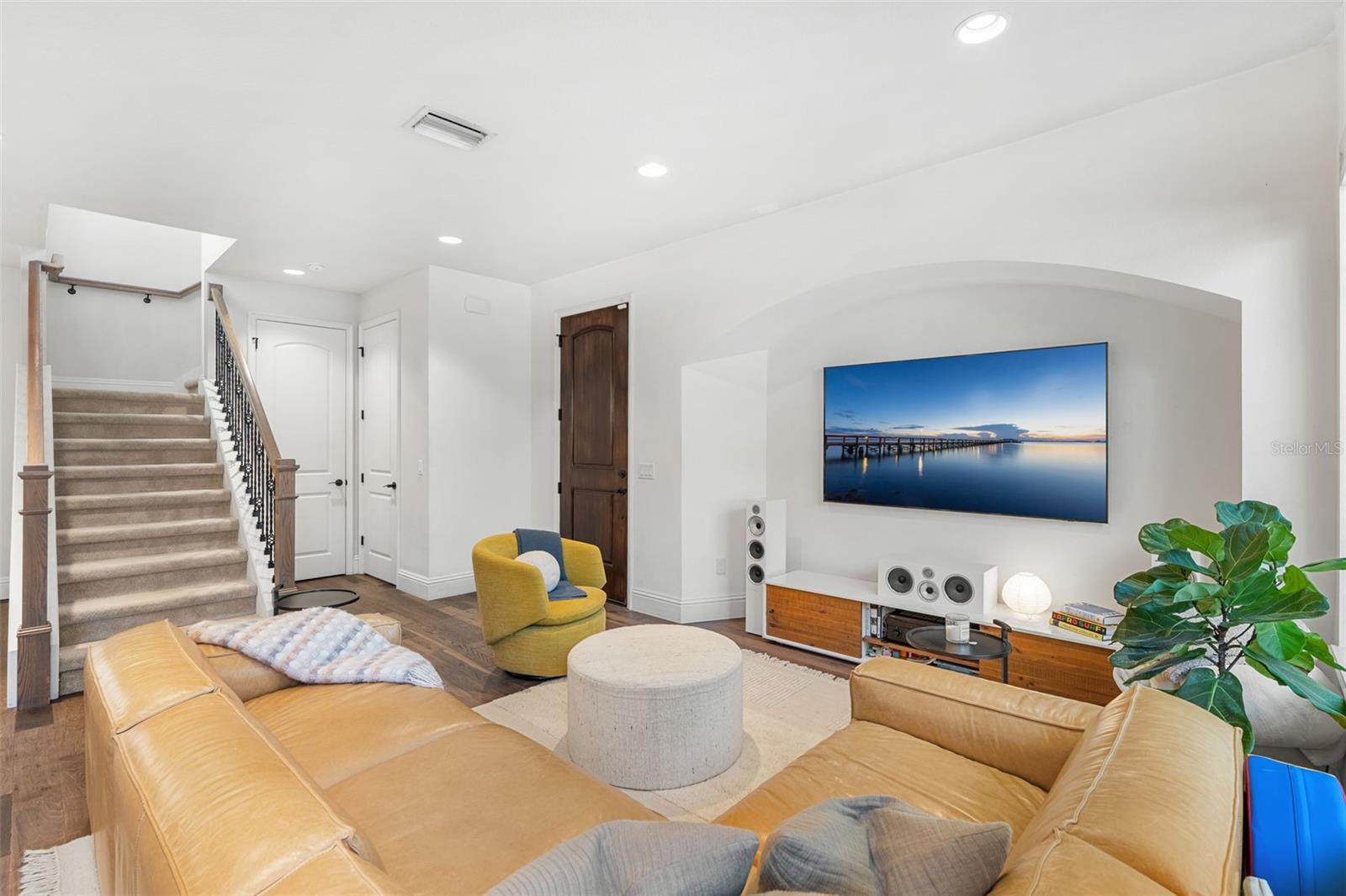 RIDGEWOOD VILLAS CONDO - Residential