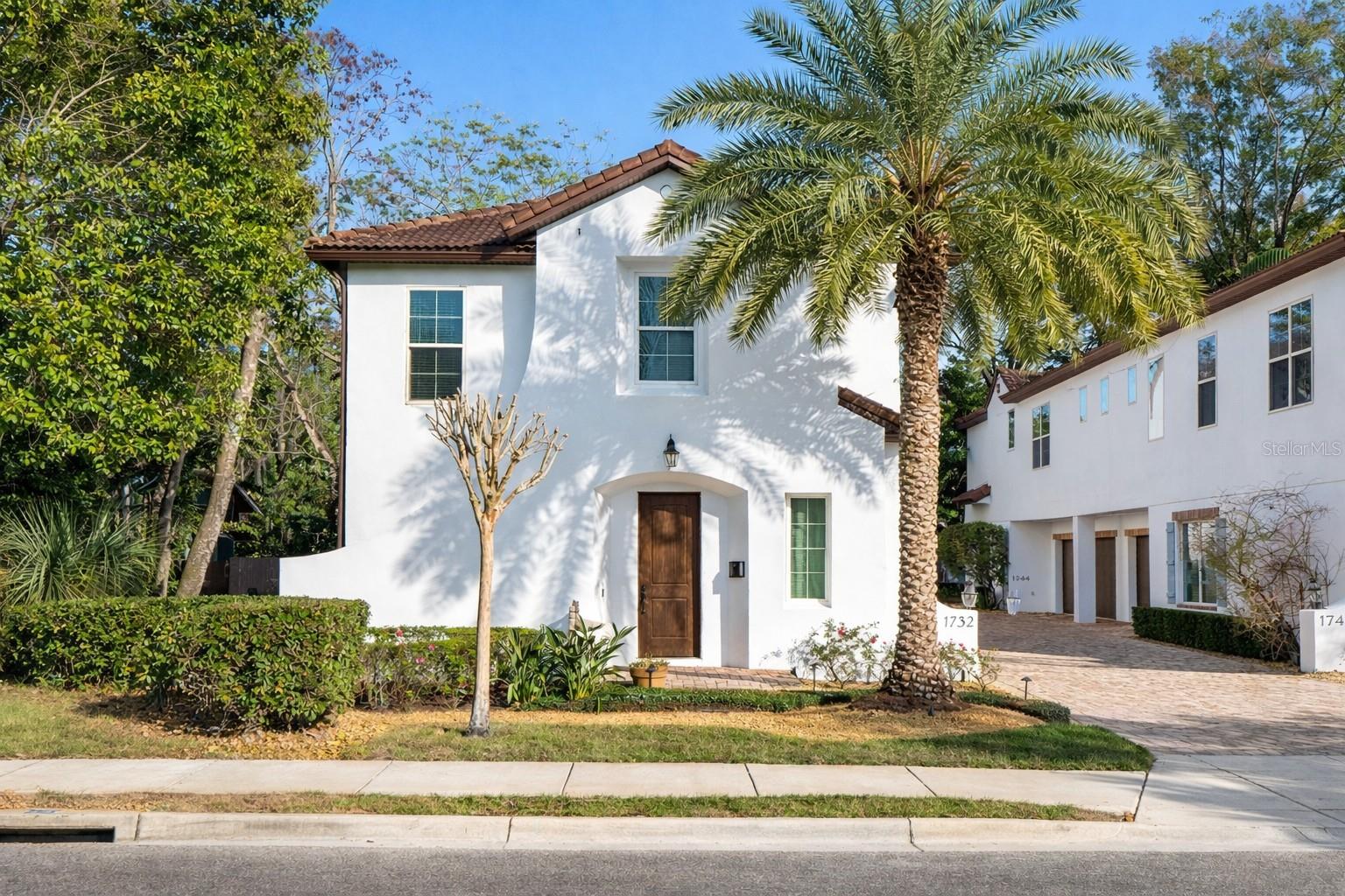 1732 RIDGEWOOD AVENUE S