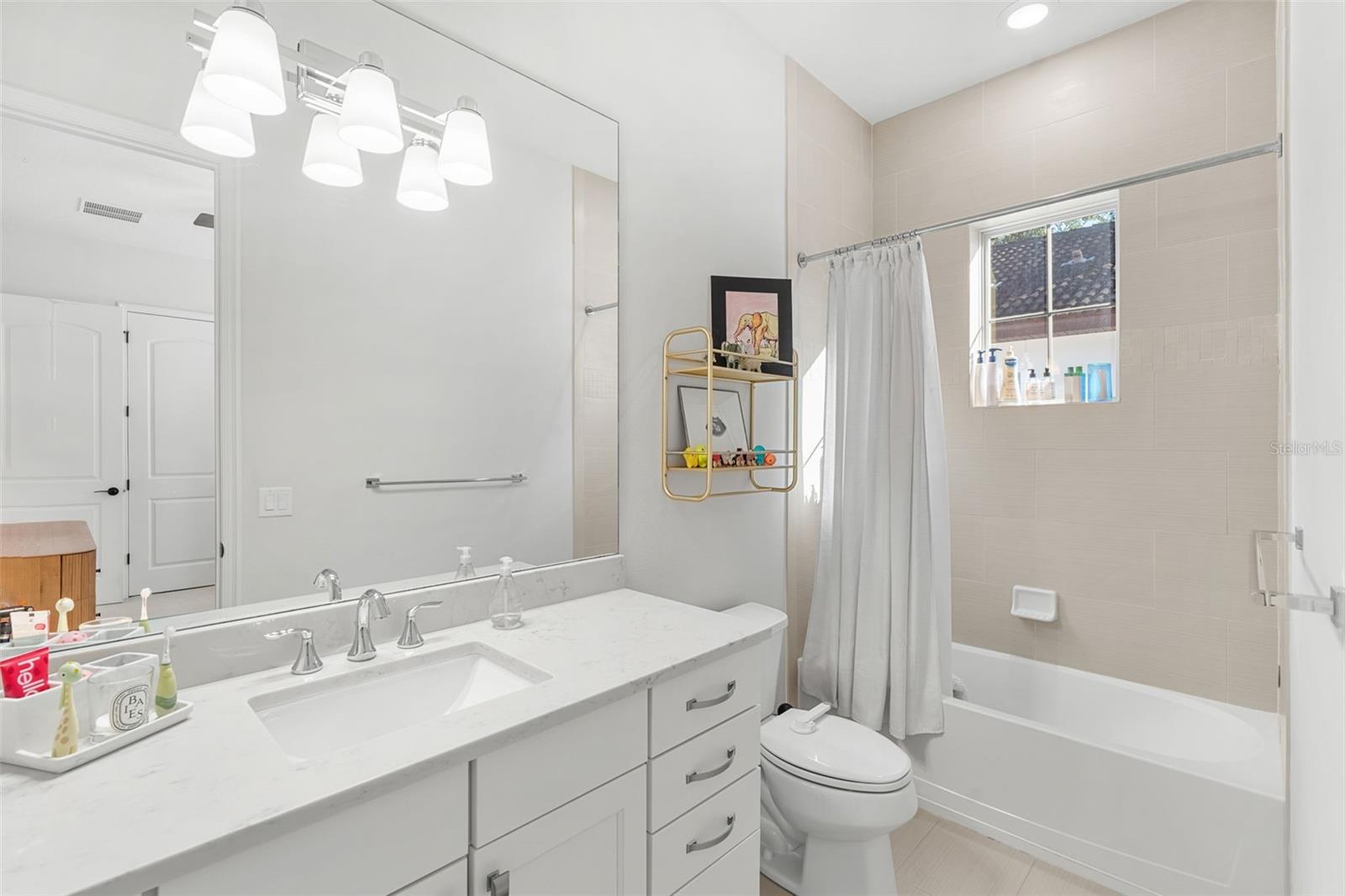 RIDGEWOOD VILLAS CONDO - Residential