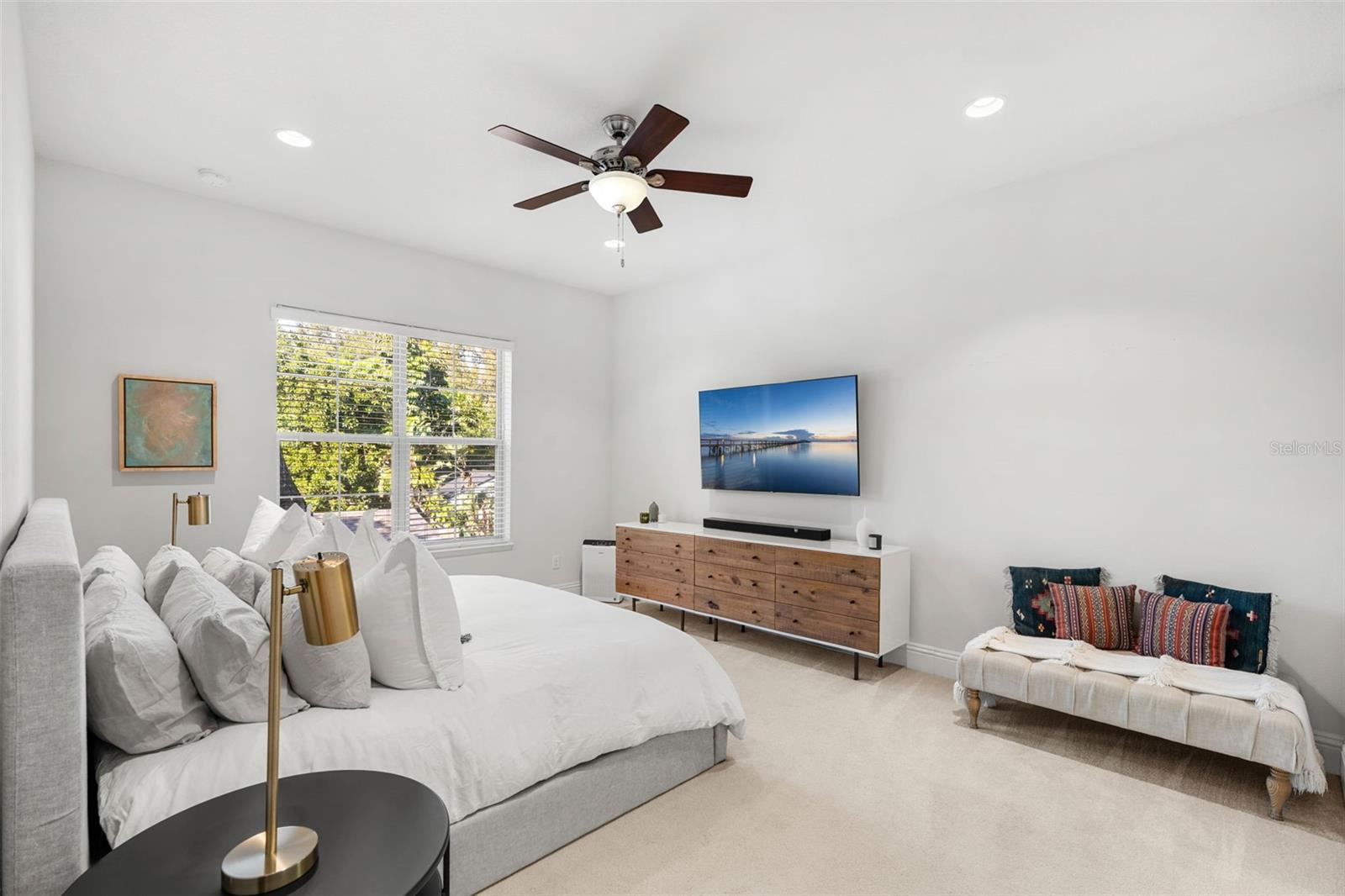 RIDGEWOOD VILLAS CONDO - Residential