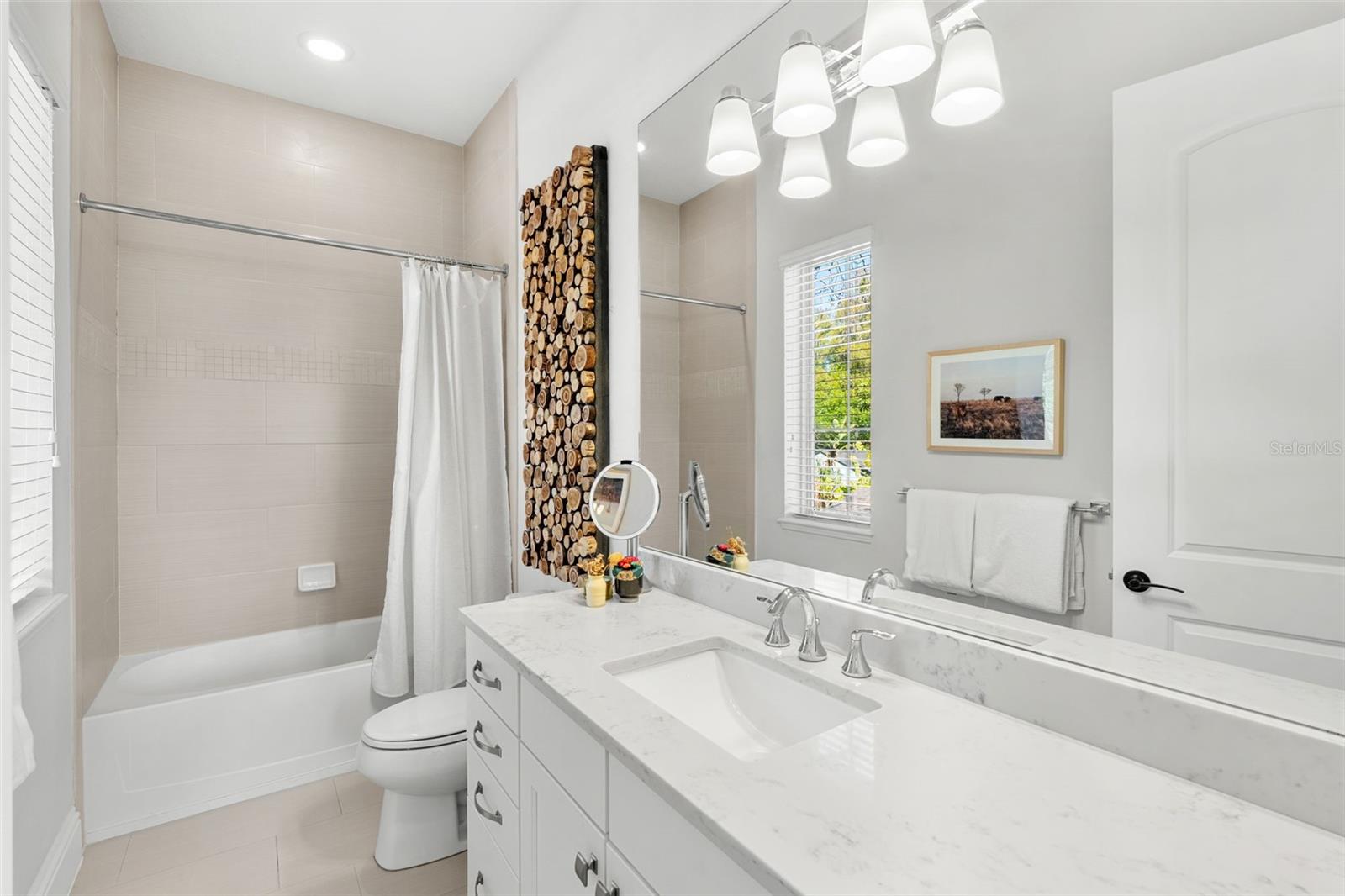 RIDGEWOOD VILLAS CONDO - Residential